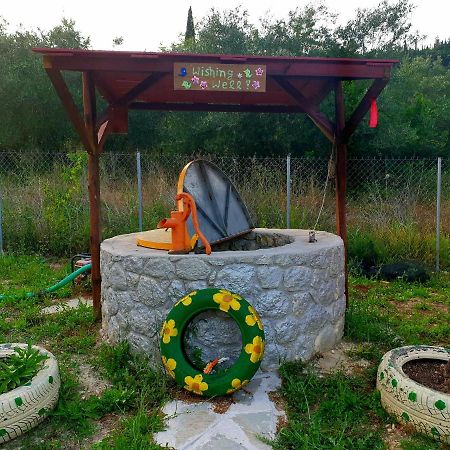 St.Nicholas Ranch Corfu Benitses  Buitenkant foto